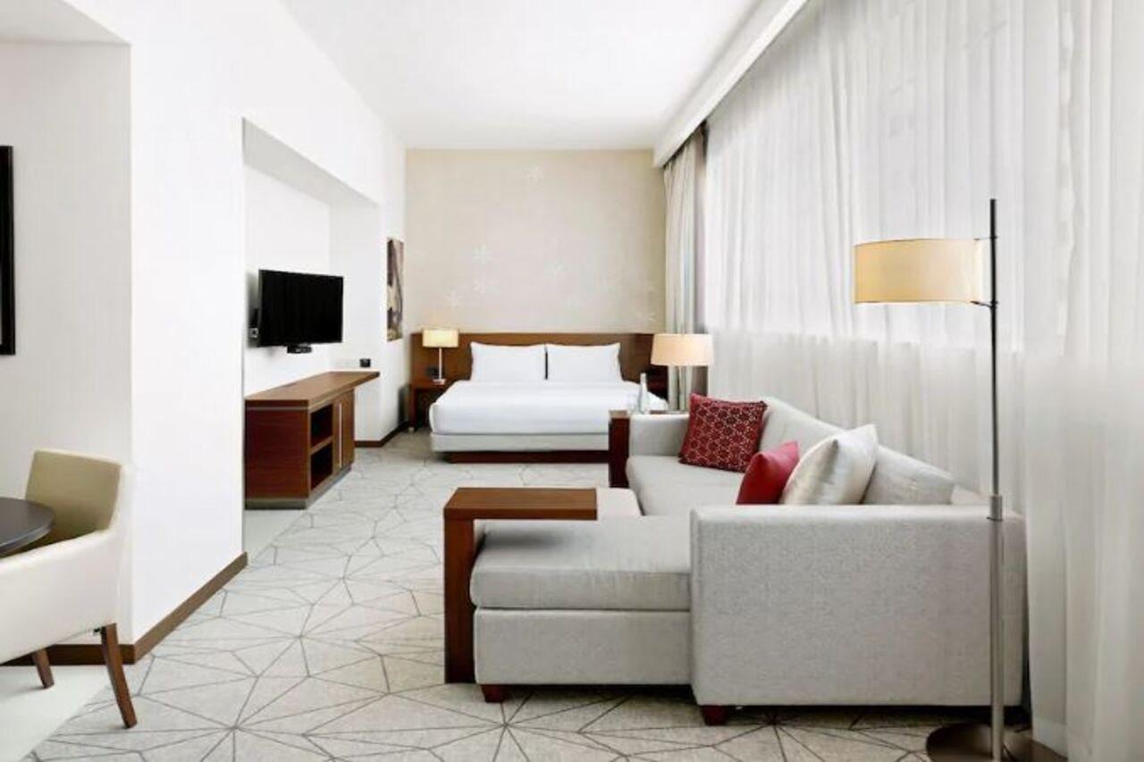Hyatt Place Dubai Al Rigga Residences Eksteriør billede